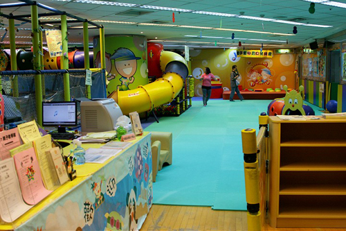 Y17臺北市青少年育樂中心