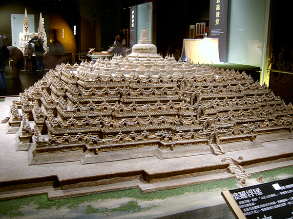 世界宗教博物館